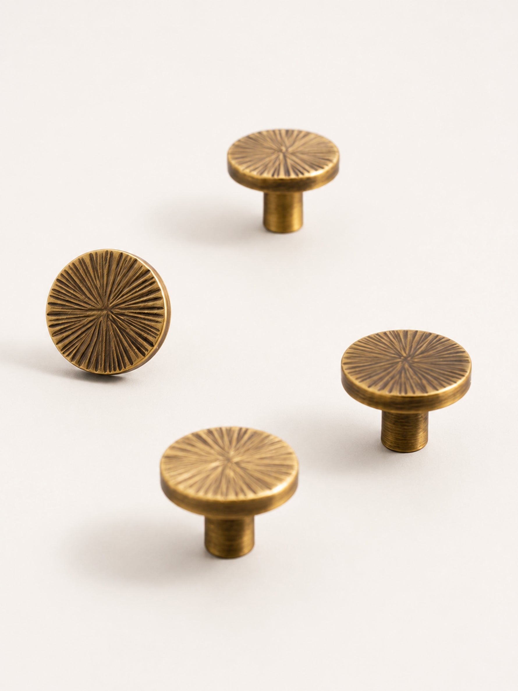 Antique brass sunray cabinet knobs — 4 pieces detail shot